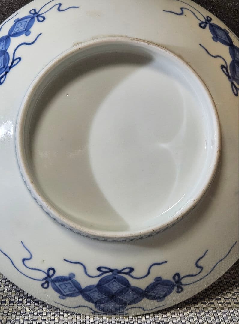 江戸時代後期　後期藍鍋島　芙蓉文様 櫛高台皿　径 約20.8cm