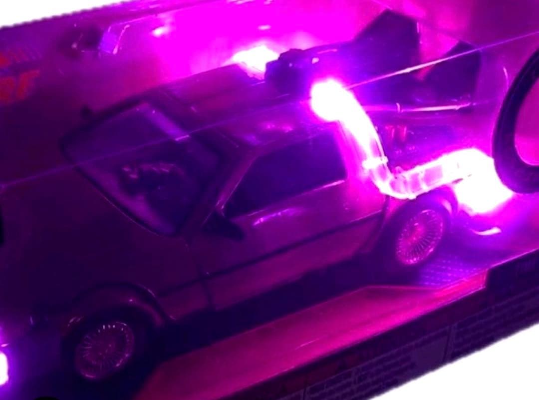 Jada 1/24 pink slips バックトゥーザフューチャー デロリアン