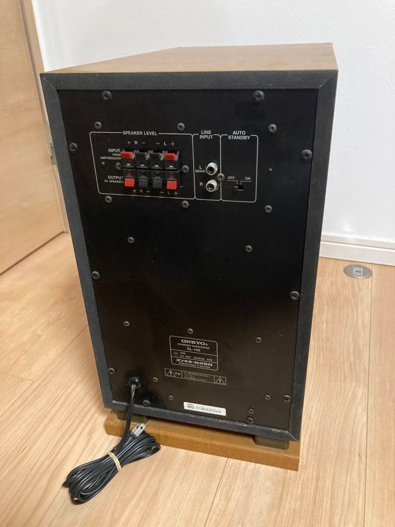 ONKYO アンプ内蔵サブウーファー　SL-105