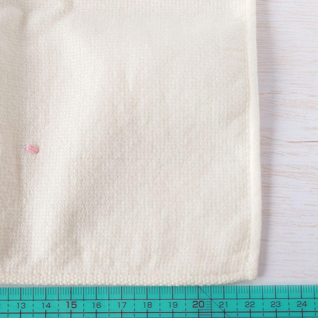 手刺繍入ちっちゃな タオルハンカチ【うさこと花】