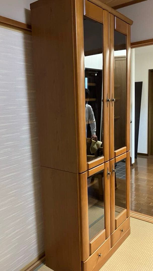 ガラス扉　キャビネット　モーブル　大川家具