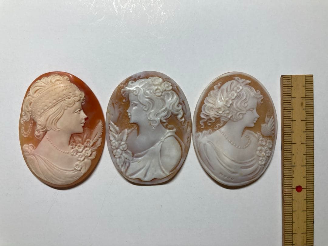 シェル製　女性彫刻カメオルース　3点セット