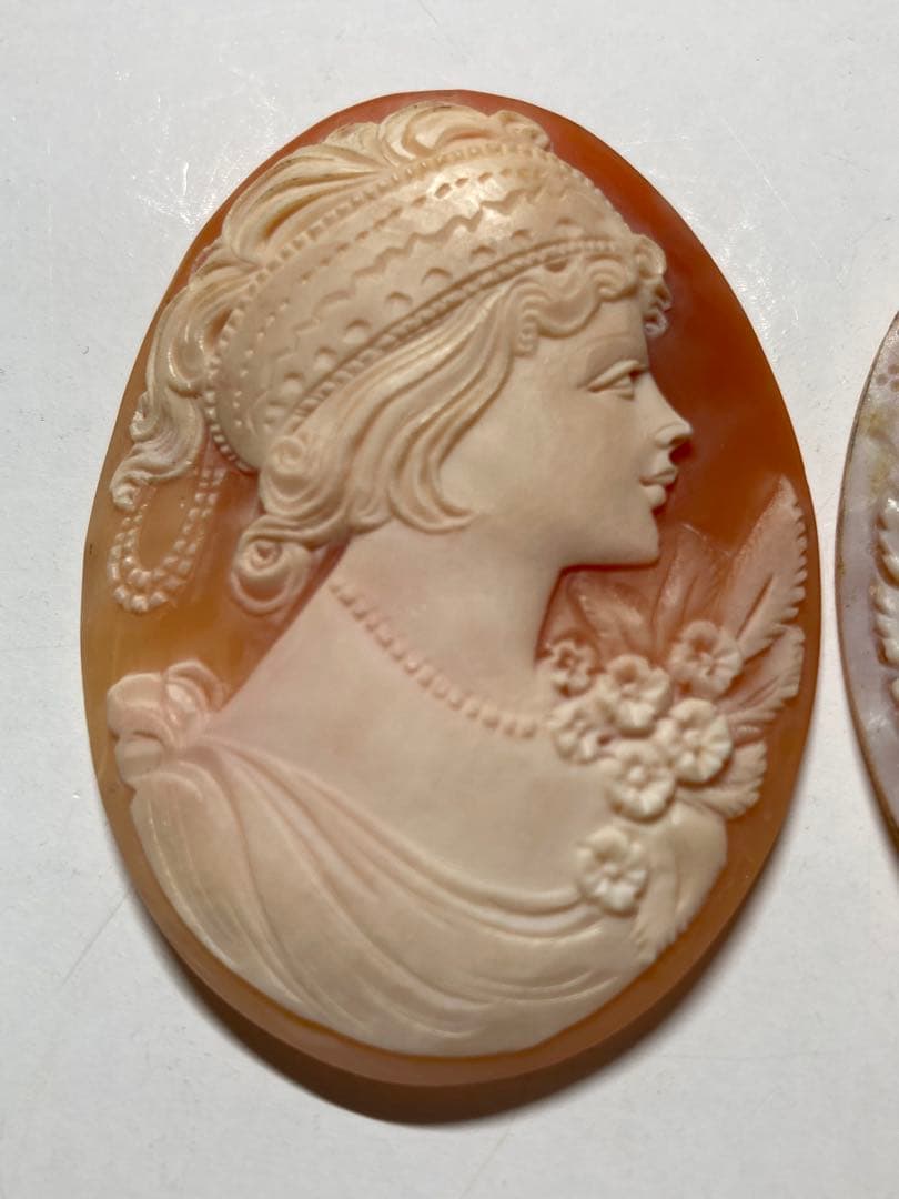 シェル製　女性彫刻カメオルース　3点セット