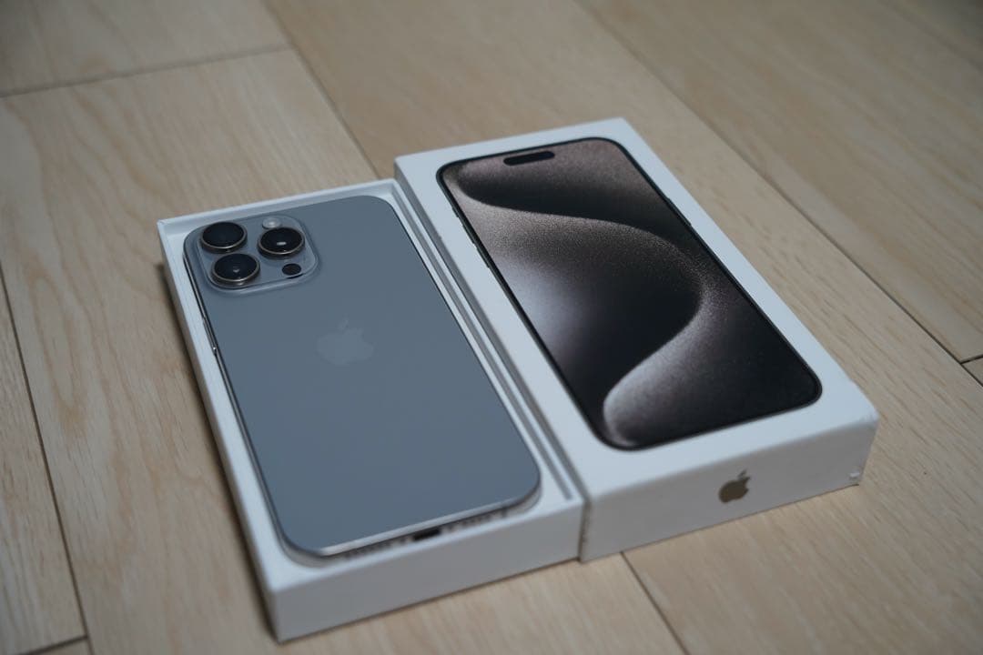 【美品】iPhone 15 Pro Max 512GB SIMフリー