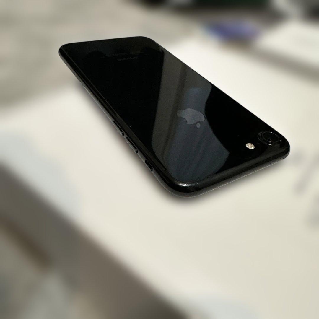 iphone 7 simフリー　128GB ジェットブラック