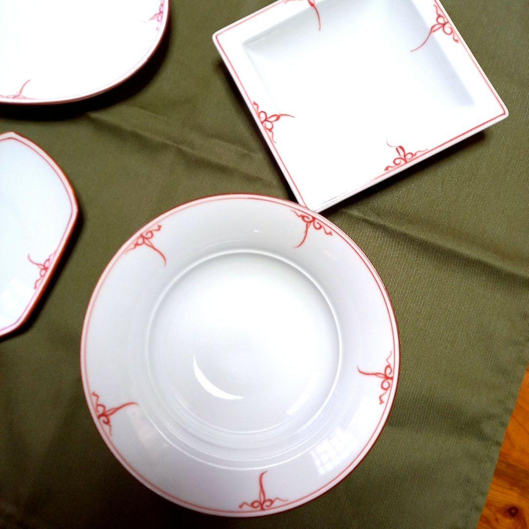 波佐見焼 洸琳窯 渕ヨーラクシリーズ皿4枚セット 未使用品