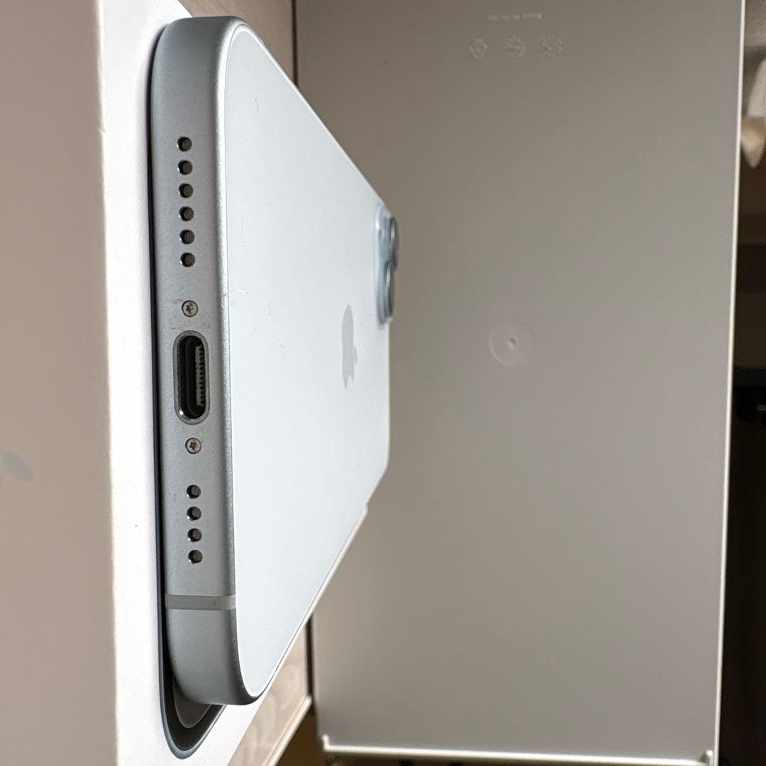 iPhone15plus 128gb ブルー　アイフェイスケース付き