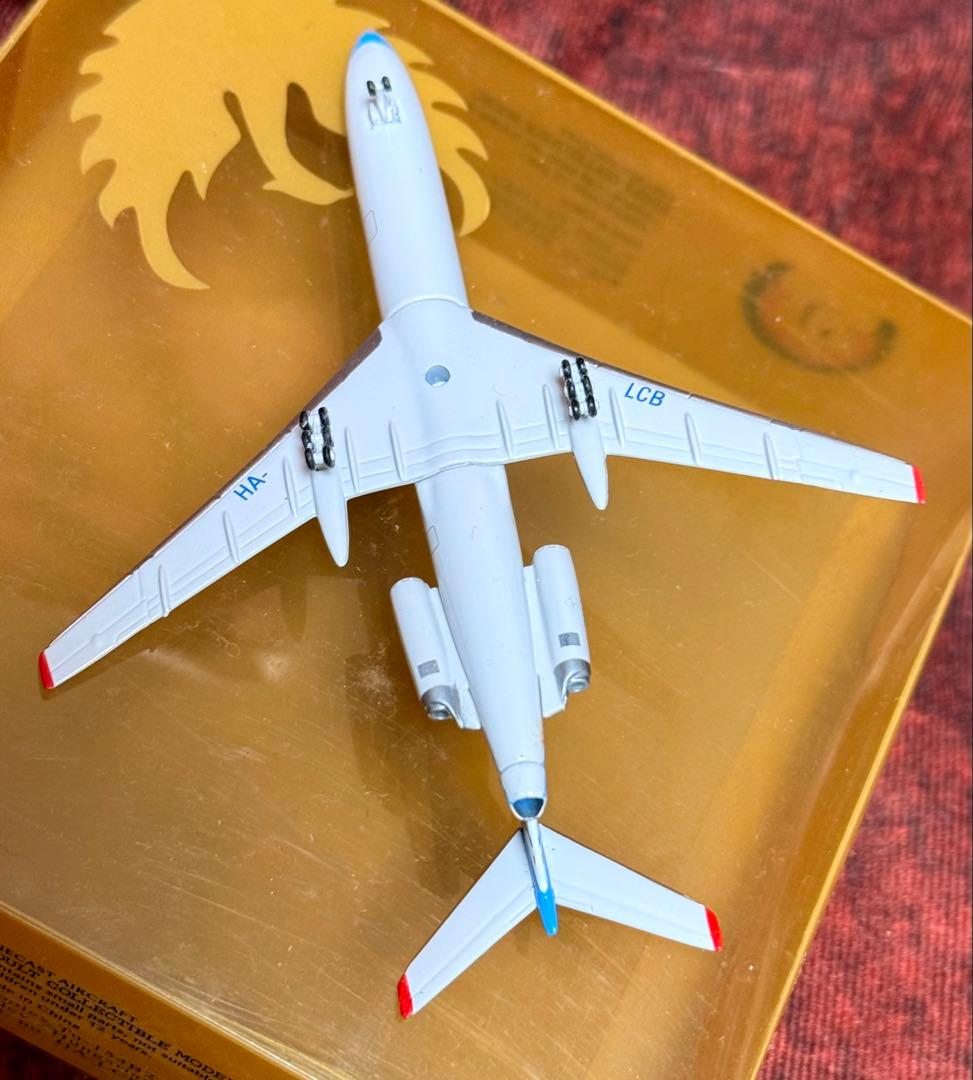 マレーヴ・ハンガリー航空 ツポレフ Tu-154B2 1/400 ハンガリー