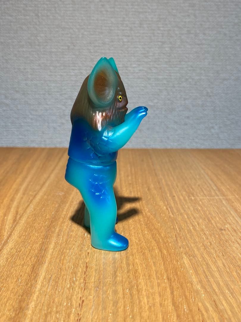 レア！ユーエストイズミニソフビ ビル箱怪獣シリーズ イカルス星人 ブルー