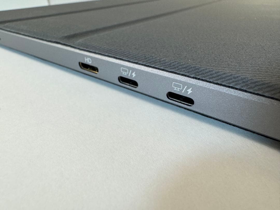 し*な様 13.4インチ 4K IGZOポータブルモニター