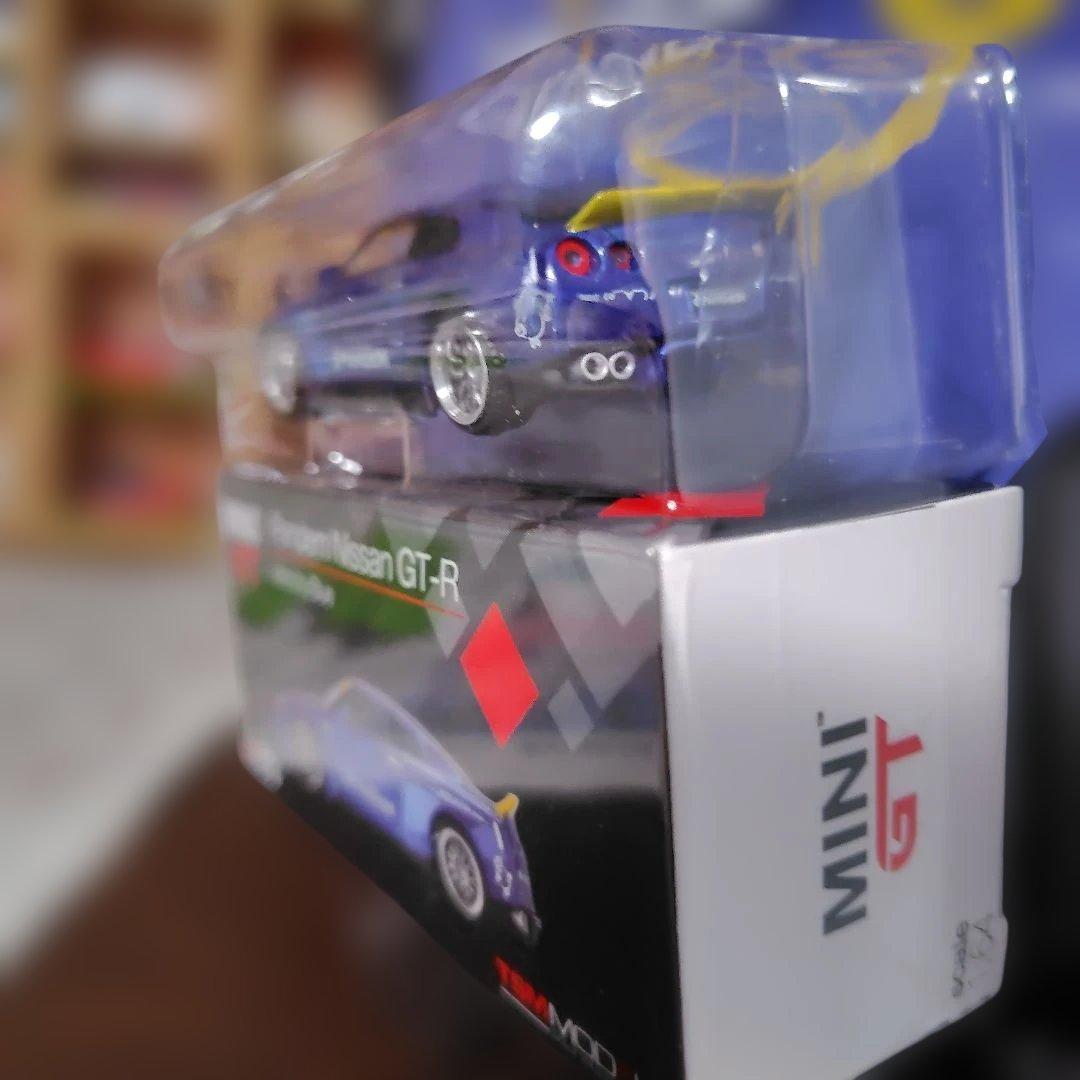 ミニカー MINI GT Pandem Nissan GT-R Velocity Blue