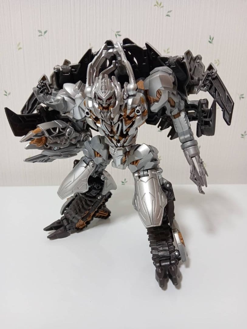 トランスフォーマー　メガトロン　MB-03