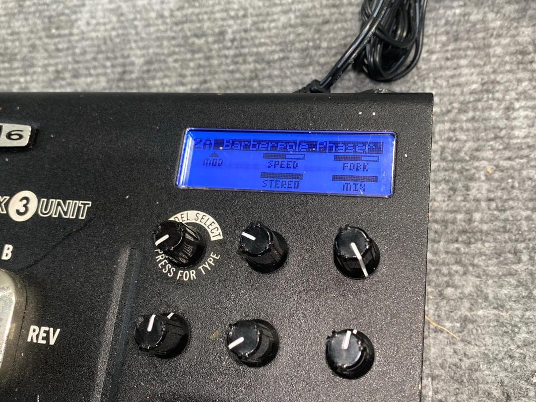 LINE6 M9 stompbox マルチエフェクター