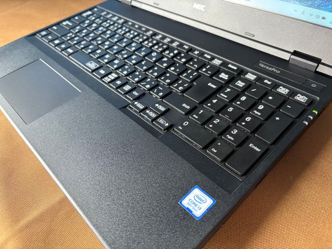 NEC 第8世代 Core i3 メモリ8GB SSD128GB Win11
