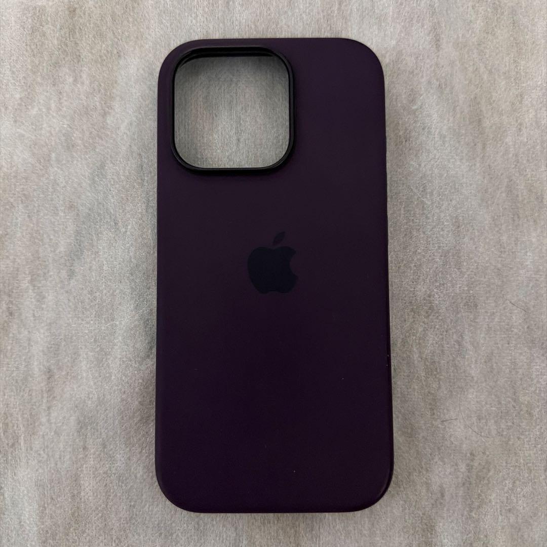 iPhone 16 Pro シリコンケース プラム