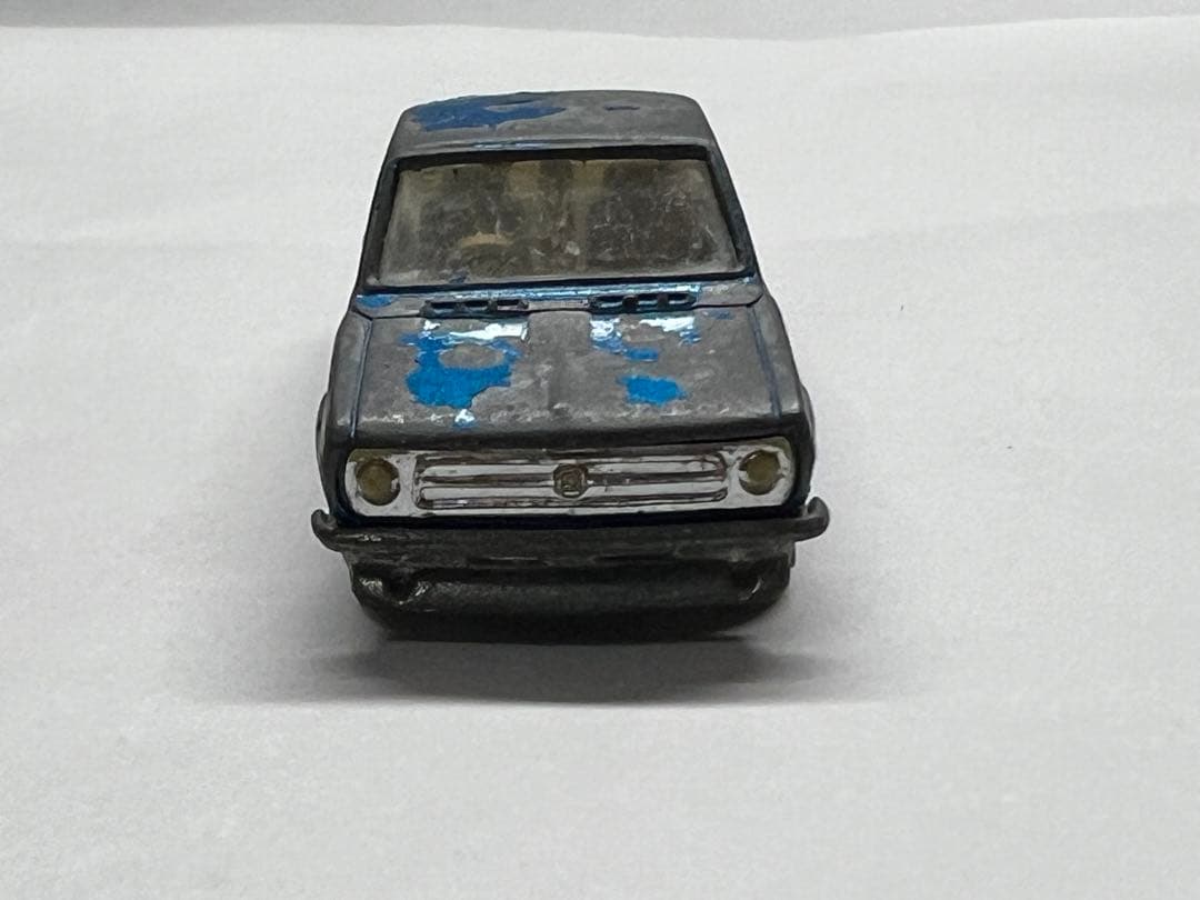 日本製トミカ　サニー1200クーペレーシング