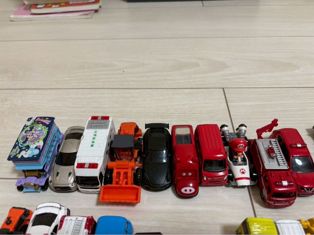 トミカ まとめ売り　80台以上