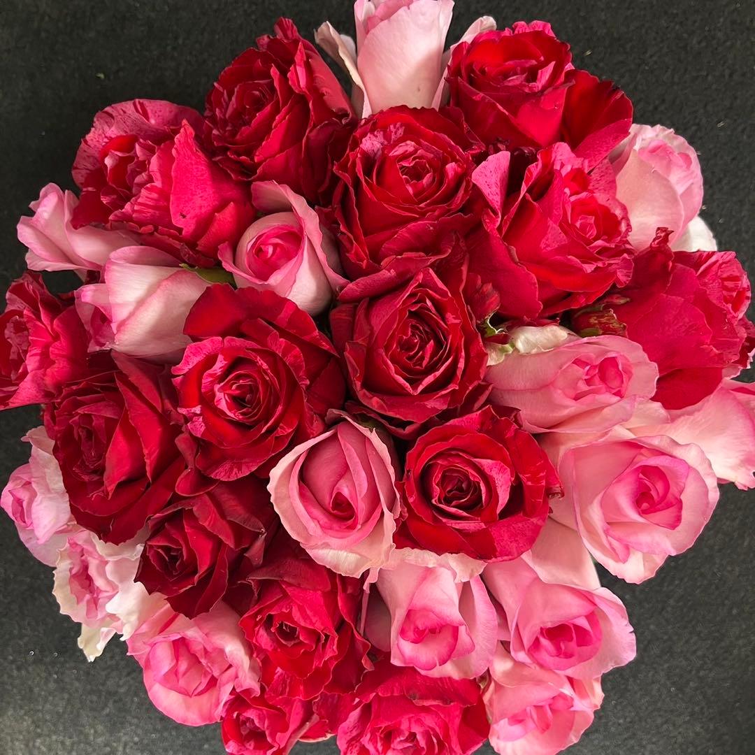鮮度抜群‼️ 《切り花 ・生花 》おまかせミックス 30㎝SMサイズ！30本 薔薇