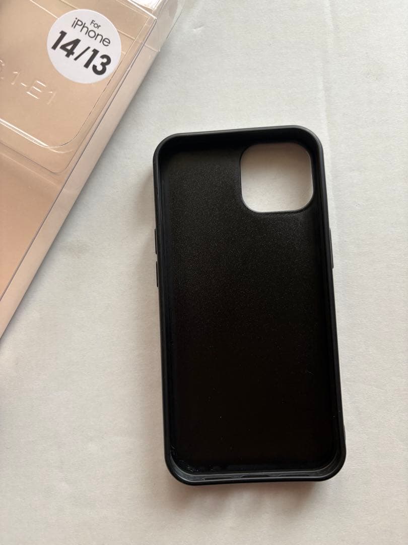 【美品.希少】iPhone13/14 スマホケース　ドアップテディ