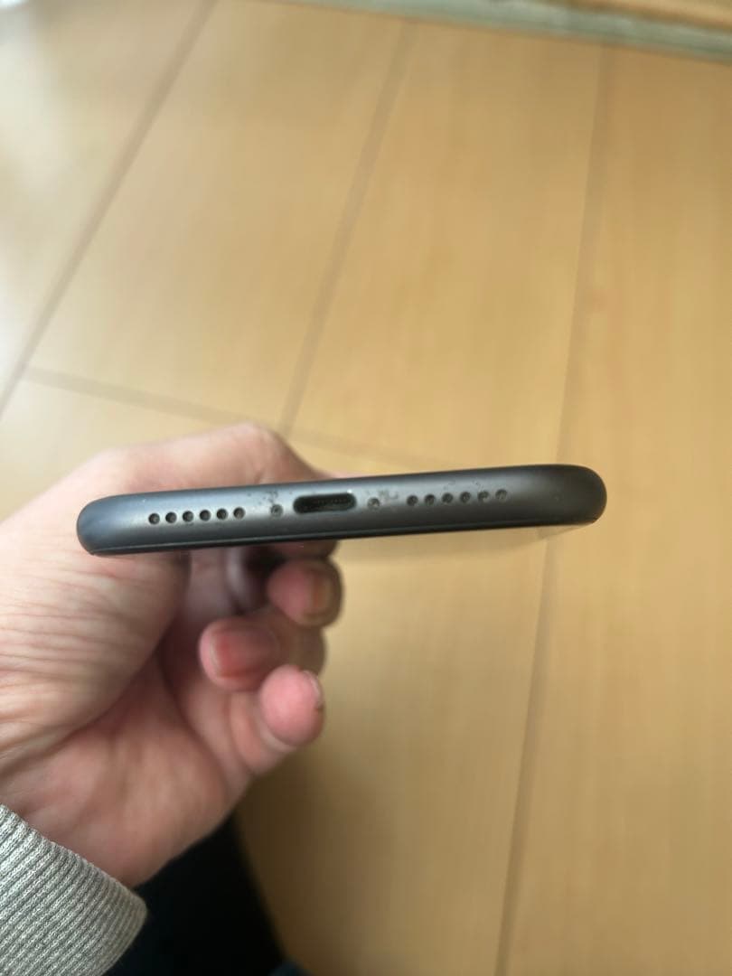 iPhone11 本体 64GB ブラック