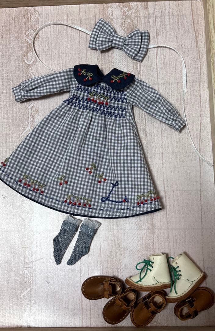 リカちゃんハンドメイド服　あっぴー