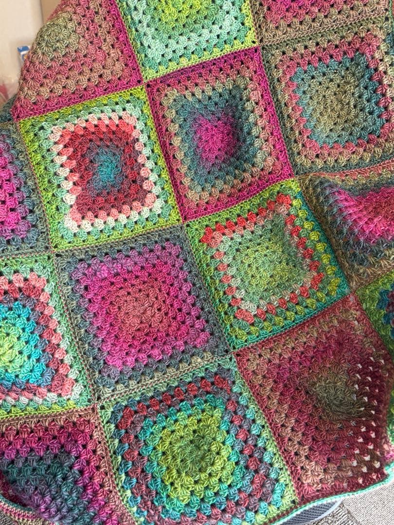 かぎ針編み　グラニースクエア　ブランケット　95×75 ハンドメイド