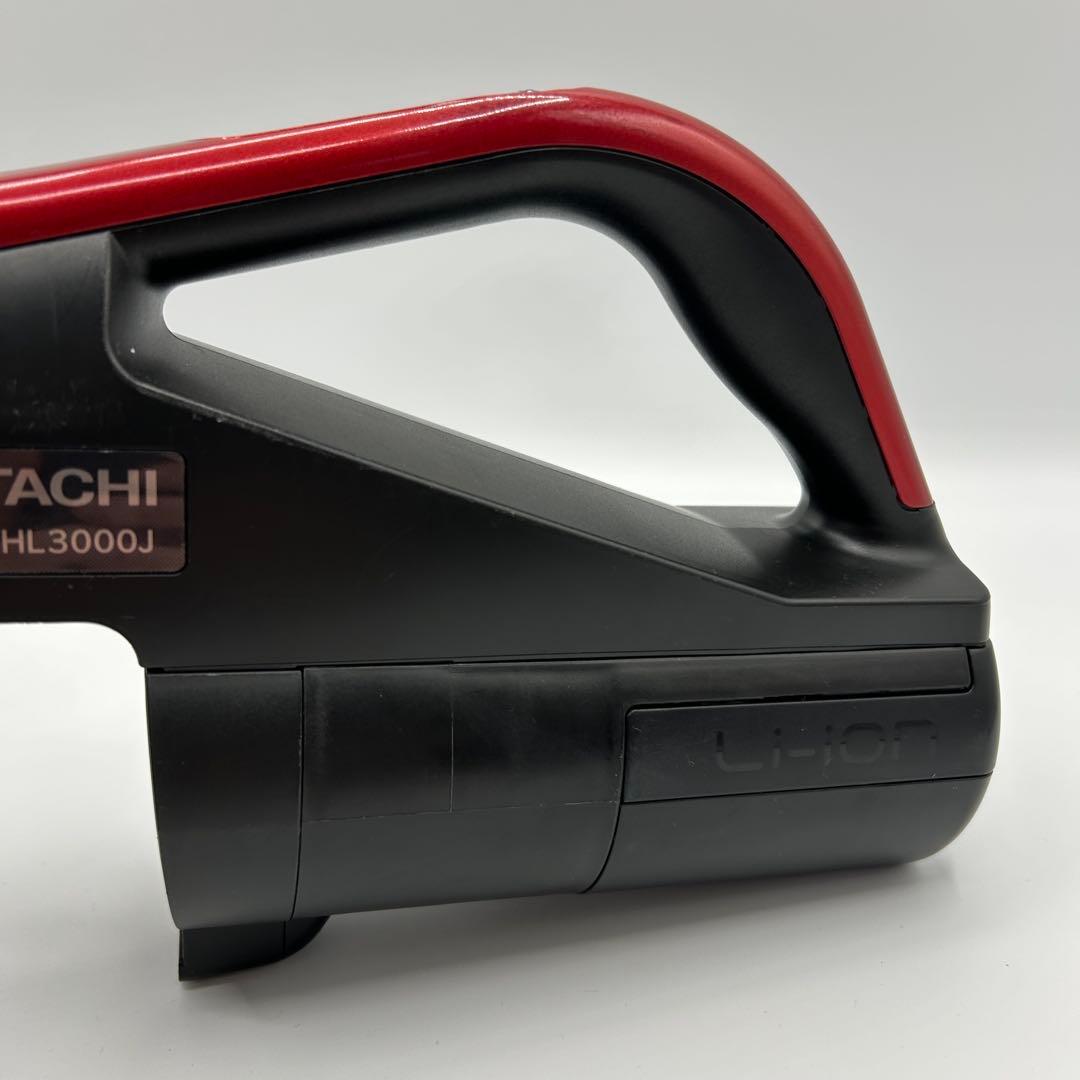 HITACHI コードレス掃除機 PV-BHL3000J 本体 2点ブラシ付き