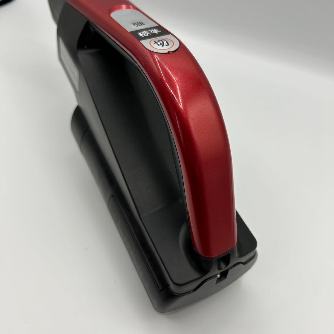 HITACHI コードレス掃除機 PV-BHL3000J 本体 2点ブラシ付き