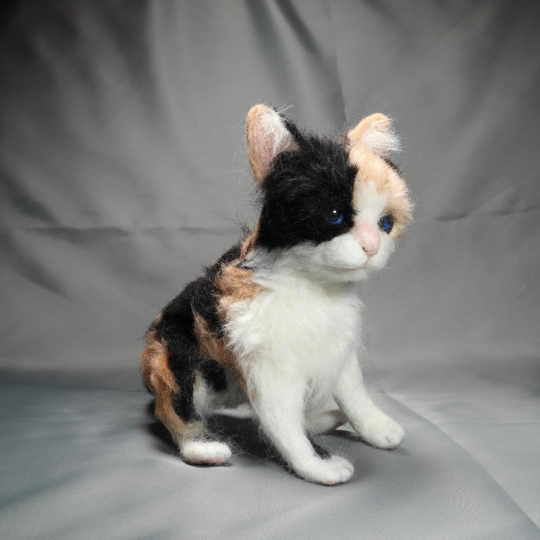 羊毛フェルト フェザーフィールド様確認用 三毛子猫  ハンドメイド 猫オーダー