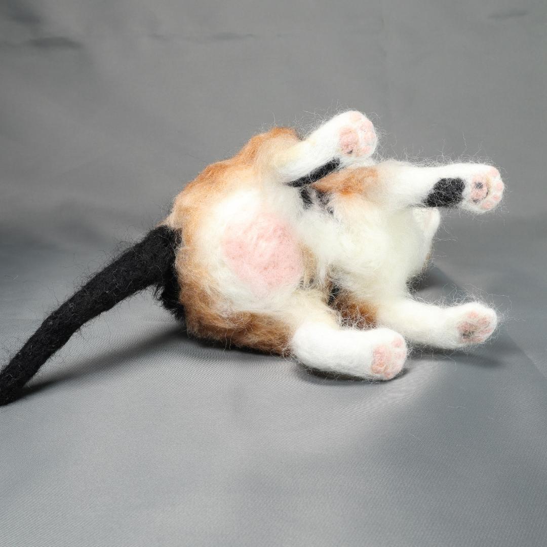 羊毛フェルト フェザーフィールド様確認用 三毛子猫  ハンドメイド 猫オーダー