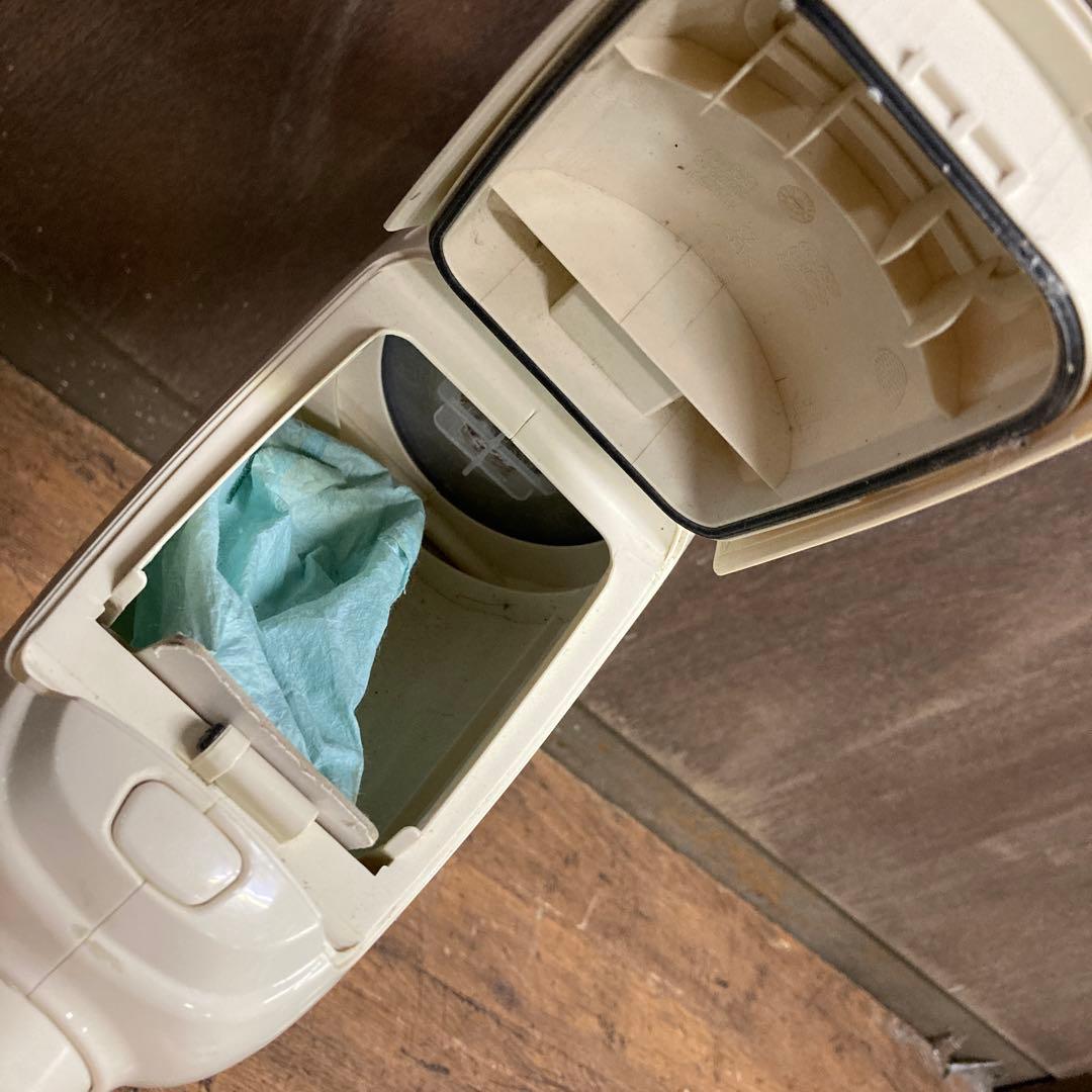 C-5マキタ Makita コードレスクリーナー 充電式クリーナー 掃除機 手持