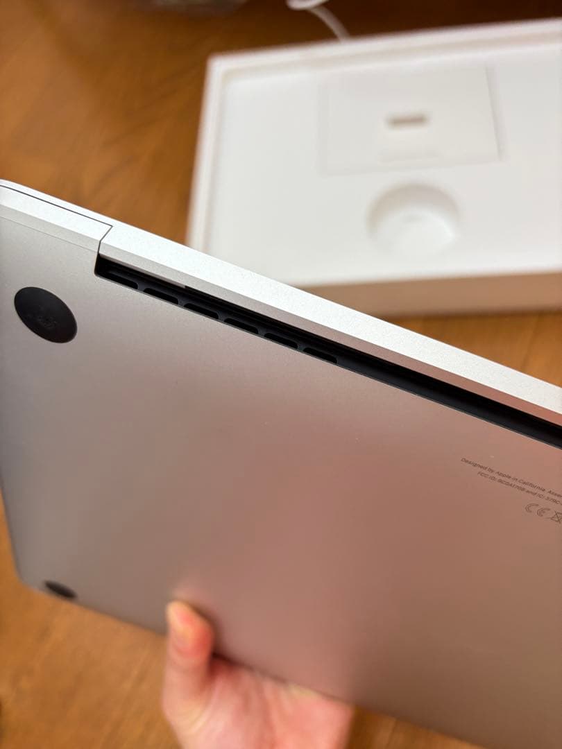 MacBookPro 13-inch 8GB/512GB 2017年モデル 箱付