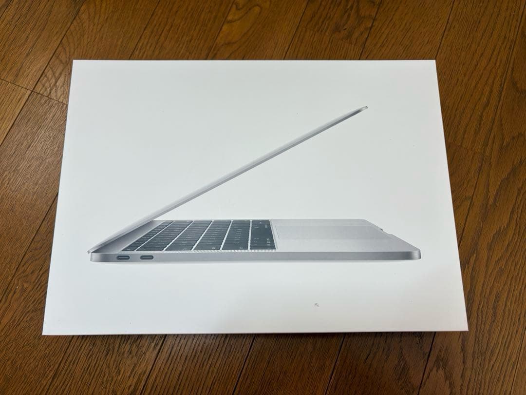 MacBookPro 13-inch 8GB/512GB 2017年モデル 箱付