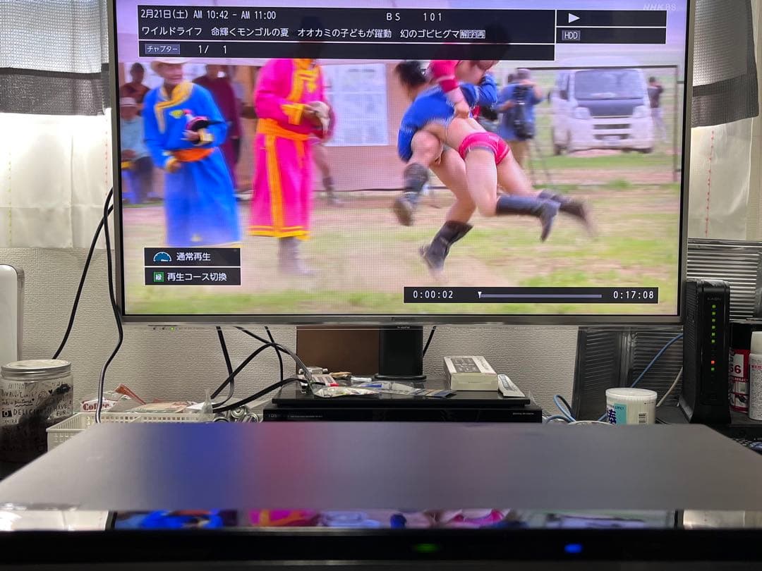 7チューナータイムシフトマシン　レグザ　ブルーレイレコーダー　DBR-M2008