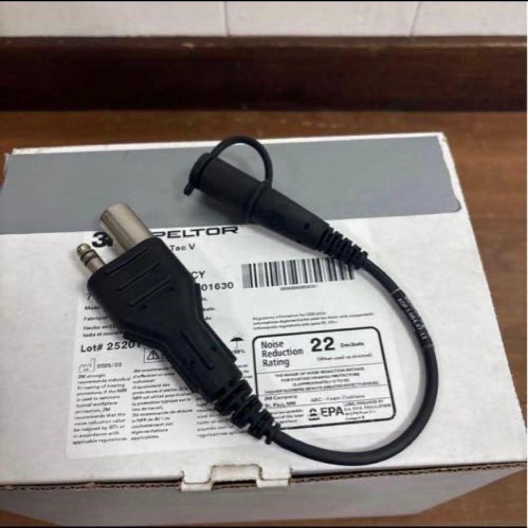 未使用品　米軍　実物　PELTOR COMTAC V ペルター　PTT付き　③