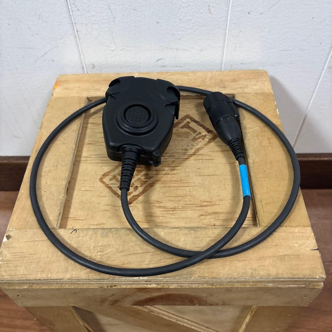 未使用品　米軍　実物　PELTOR COMTAC V ペルター　PTT付き　③