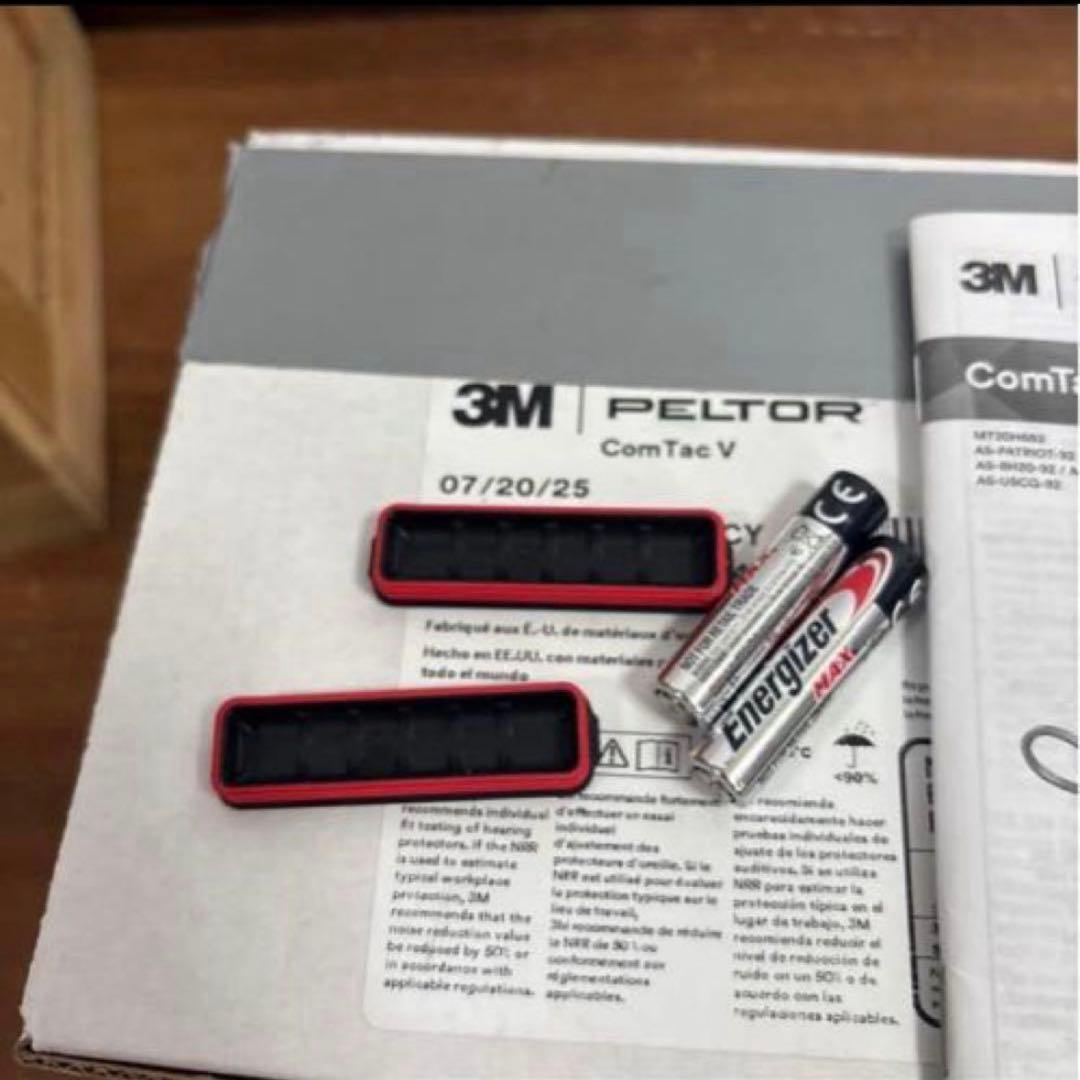 未使用品　米軍　実物　PELTOR COMTAC V ペルター　PTT付き　③