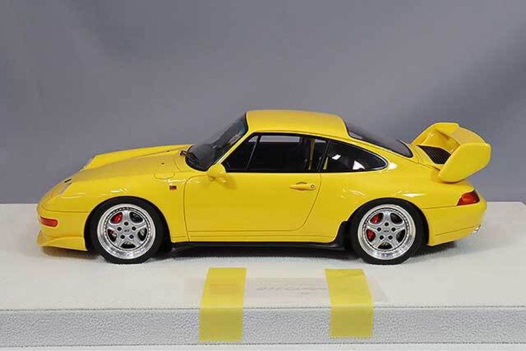 1/18 Porsche 911 (993) Carrera RS イエロー