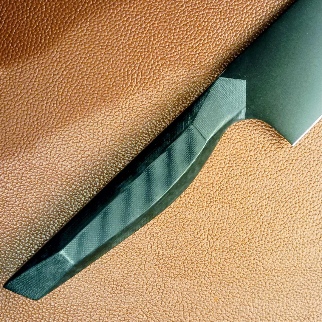 【新作】剣型　高炭素　三徳包丁　G10　ミリタリーグリップ