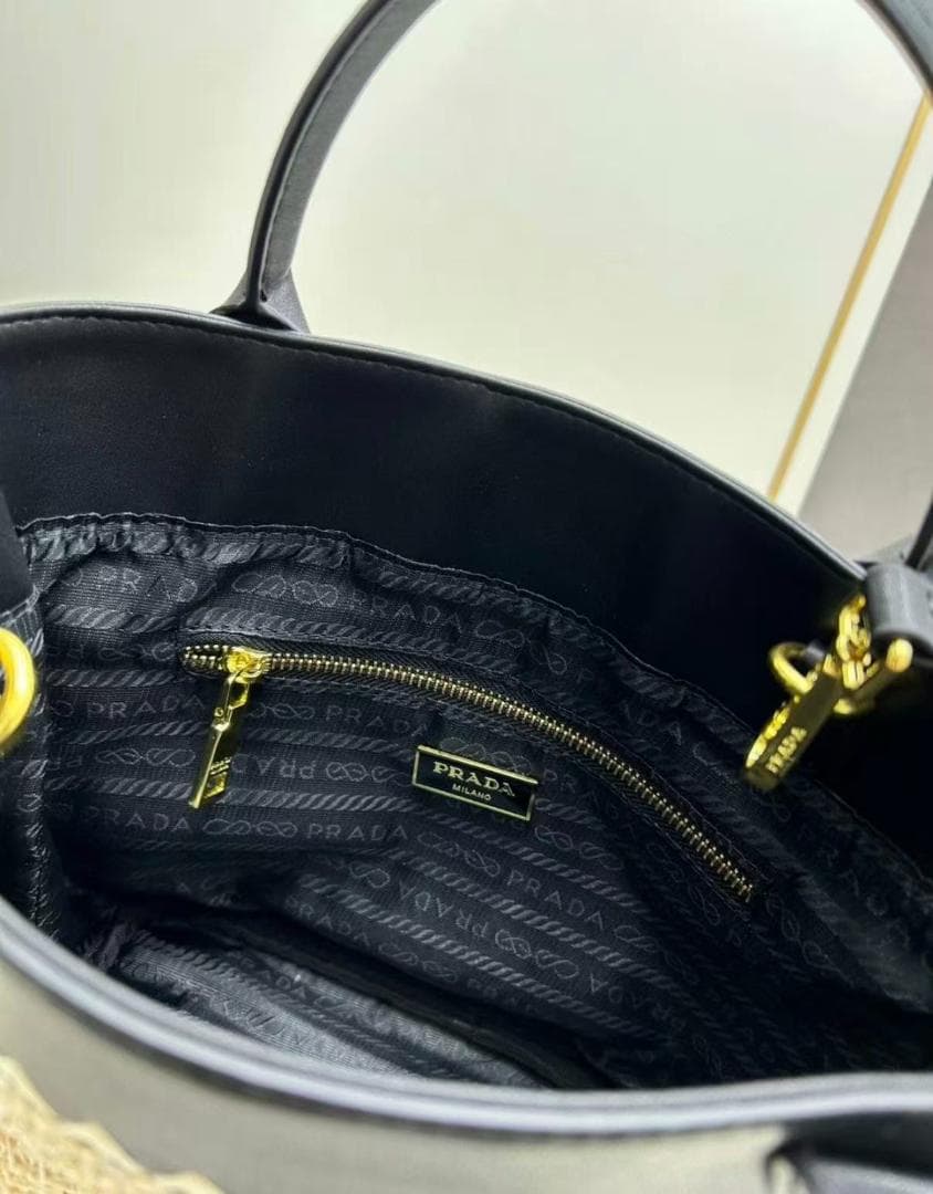 PRADA 美品 かごバッグノベルティ レディース トートバッグ