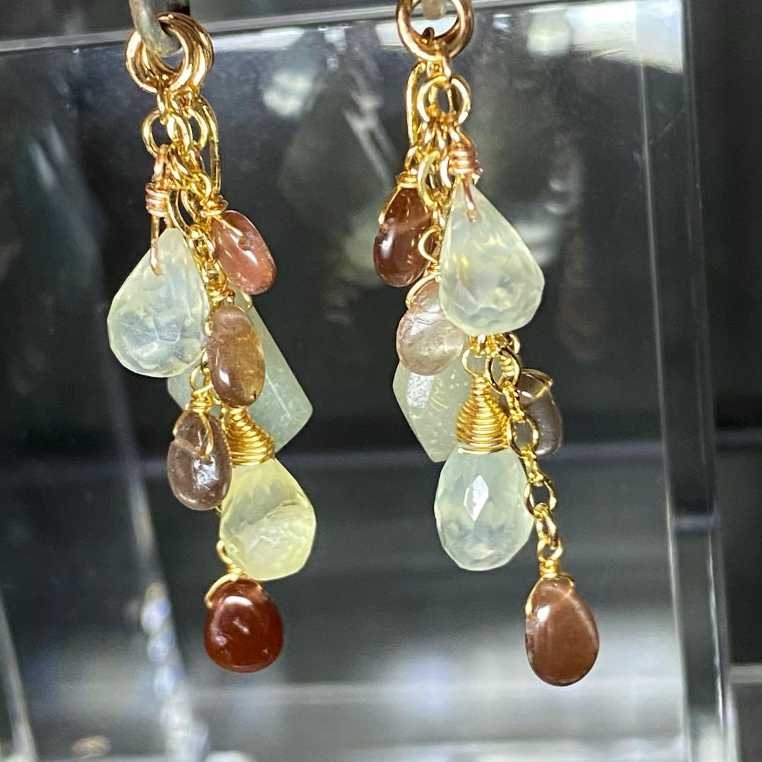 【秋暮る】抜ける葉色☆天然石ピアス