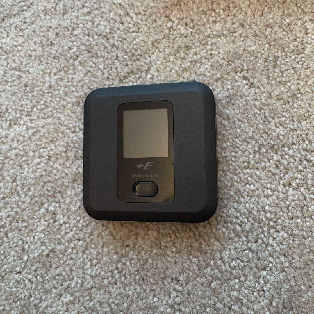 モバイルルーター　FS040W