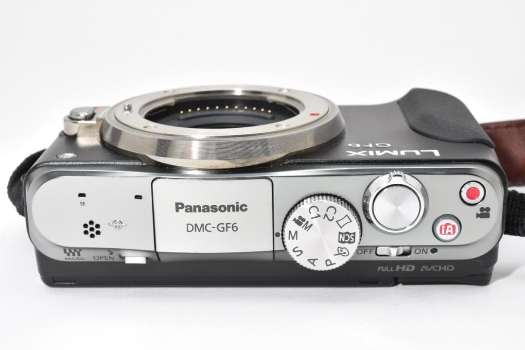 ★液晶黄変品★パナソニック ルミックス DMC-GF6 ボディ #20998
