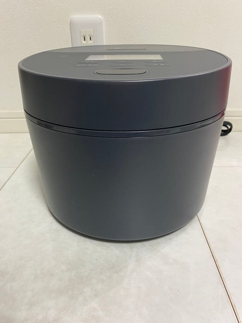 【美品】アイリスオーヤマ IH炊飯器 5.5合 RC-ISA50AZ-HA