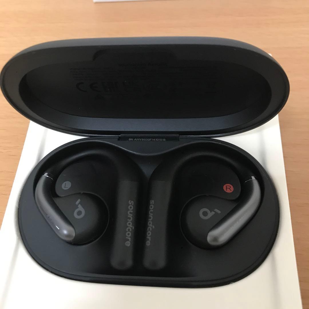 Anker Soundcore AeroFit ワイヤレスイヤホン ブラック