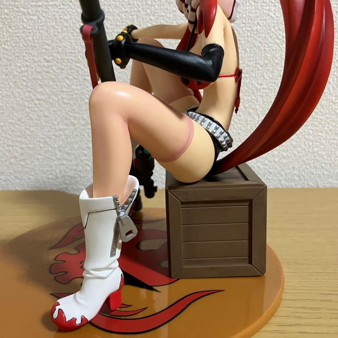 天元突破グレンラガン ヨーコ・リットナー 1/5 フィギュア ムービック