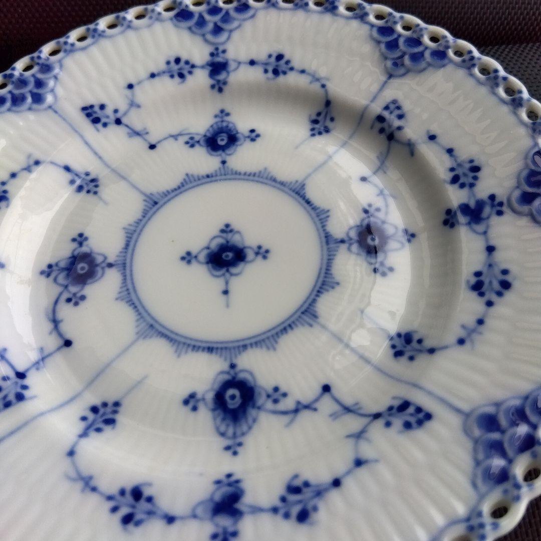 ロイヤルコペンハーゲン フルレース ブルーフルーテッド 　プレート