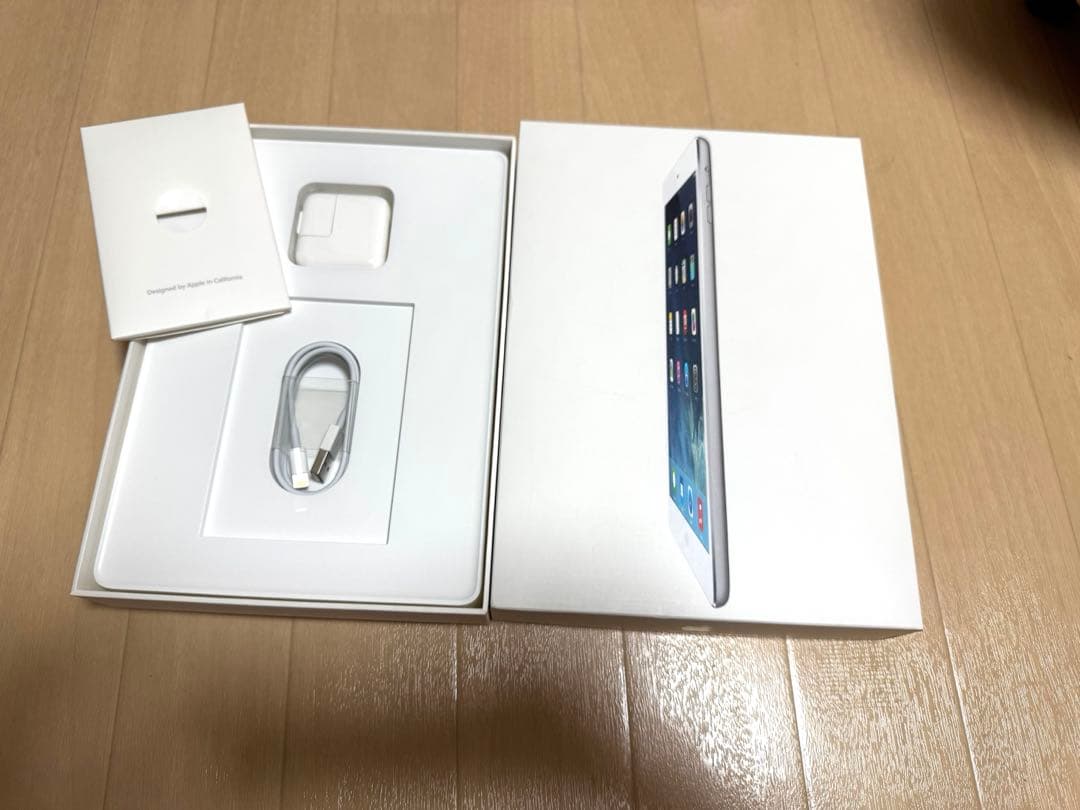 iPad Air 第一世代　Wi-Fi silver 128G