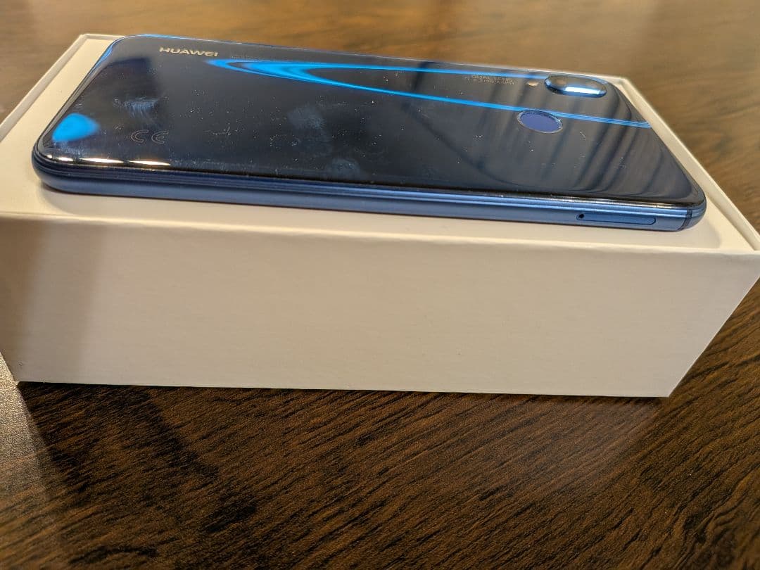 HUAWEI P20 lite SIMフリー 本体のみ 動作良好