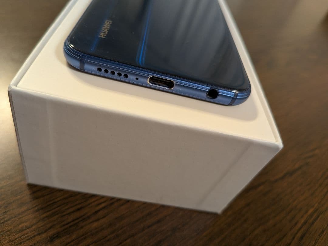 HUAWEI P20 lite SIMフリー 本体のみ 動作良好